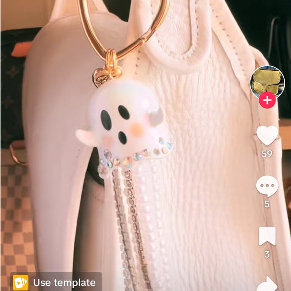 Betsey Johnson Ghost Key Fob Handbag Purse Charm Glow in the Dark Halloween NWT - Picture 10 of 11